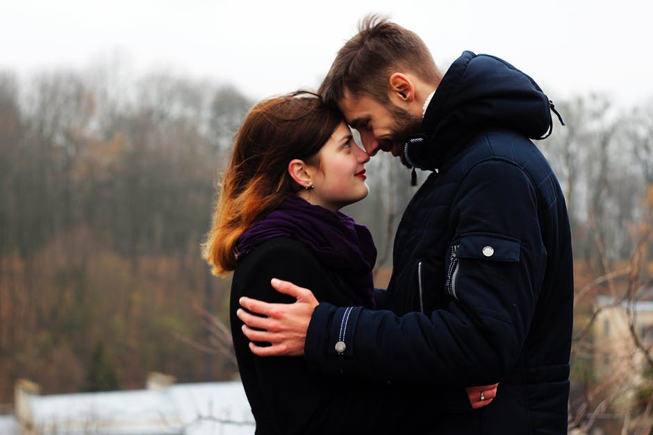 Šta je u stanju da uradi za vašu ljubav: Vaga će da vas čuva kao malo vode na dlanu, Rak  će da vam čita želje iz očiju, a ovaj znak će svet okrenuti naopačke za vas!